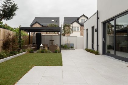 Profiter de son extérieur à Taverny : pourquoi installer une pergola ?